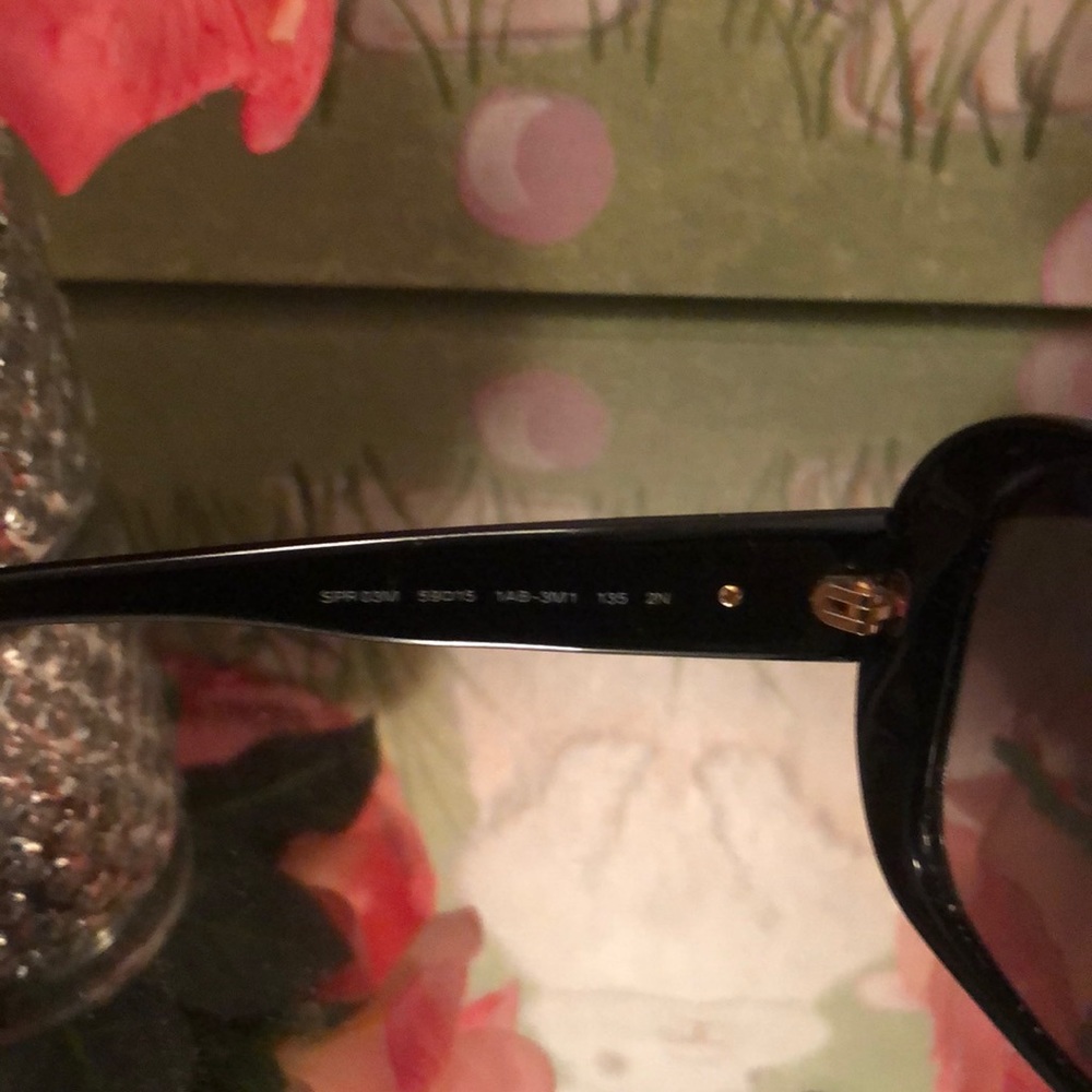 Authentic Large Prada Sunglasses!!! - image 5